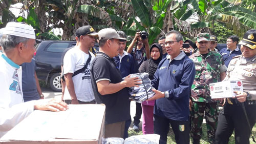 Pemkab Kuansing Salurkan Bantuan Kepada Masyarakat Korban Banjir